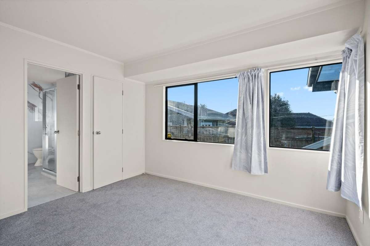 99 Boundary Road_4