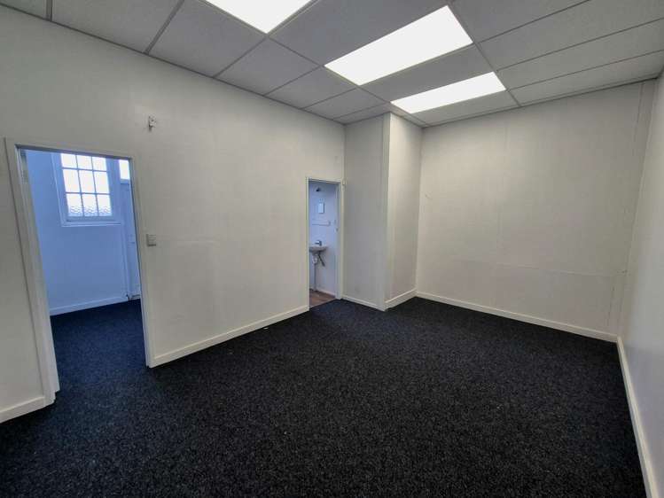 254 West Coast Road Glen Eden_4