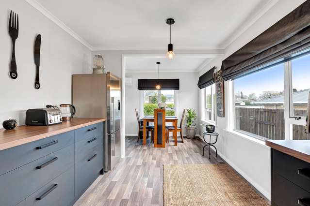 98 Brecon Road Stratford_4