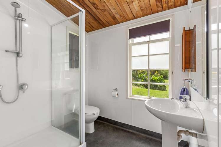 349 Wainui Road Raglan_17