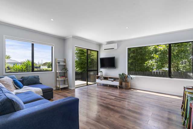 1/95 Wharf Road Te Atatu Peninsula_1