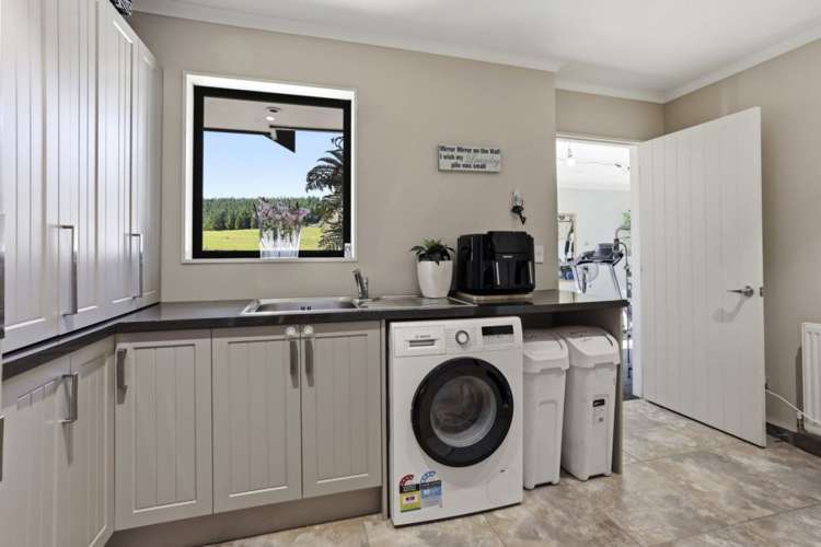 626 Carrs Road Loburn_23