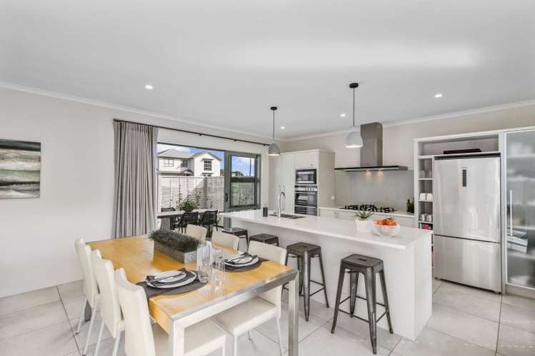 37 Andalusian Way Karaka_5