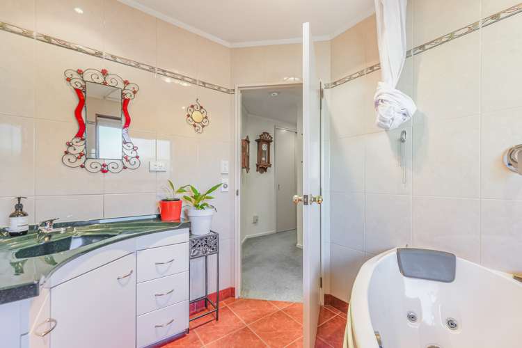 7 Stagg Place Brightwater_15