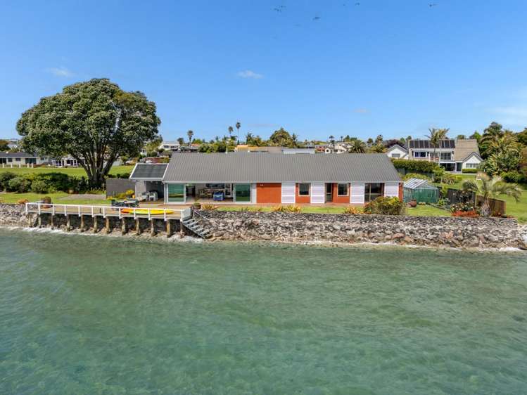 17 Kiriwai Place Matua_17