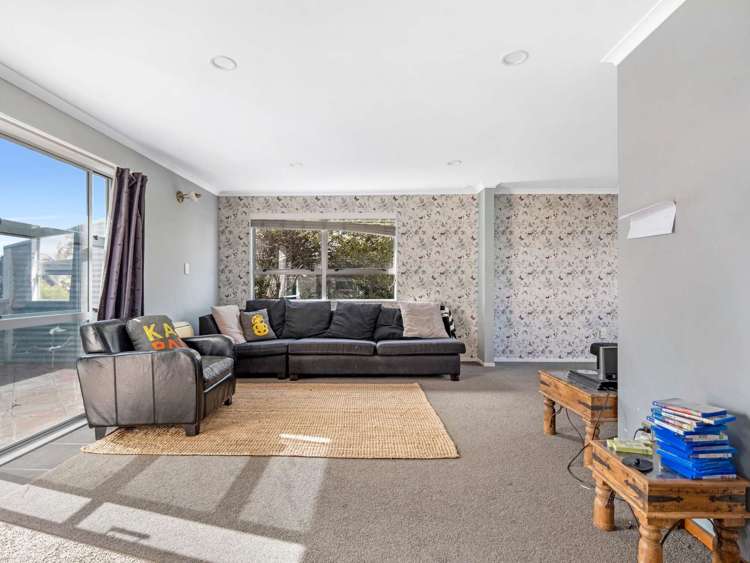 1219 Papamoa Beach Road Papamoa_12