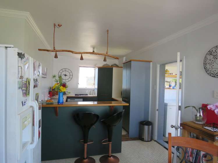 31 North Road Kawakawa_6