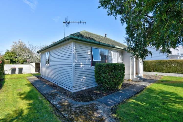 35 Carlyle Street Mataura_12