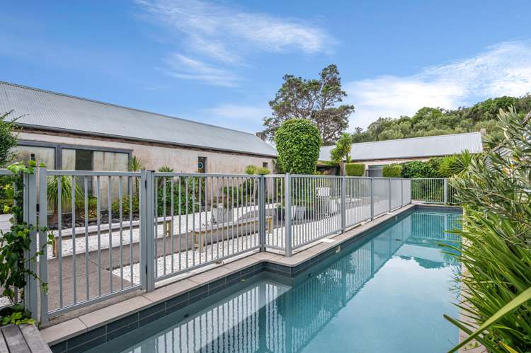 155 Nick Johnstone Drive Waiheke Island_17