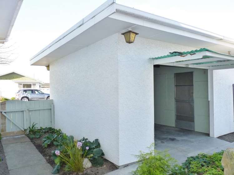 918 Rimu Street Mahora_18