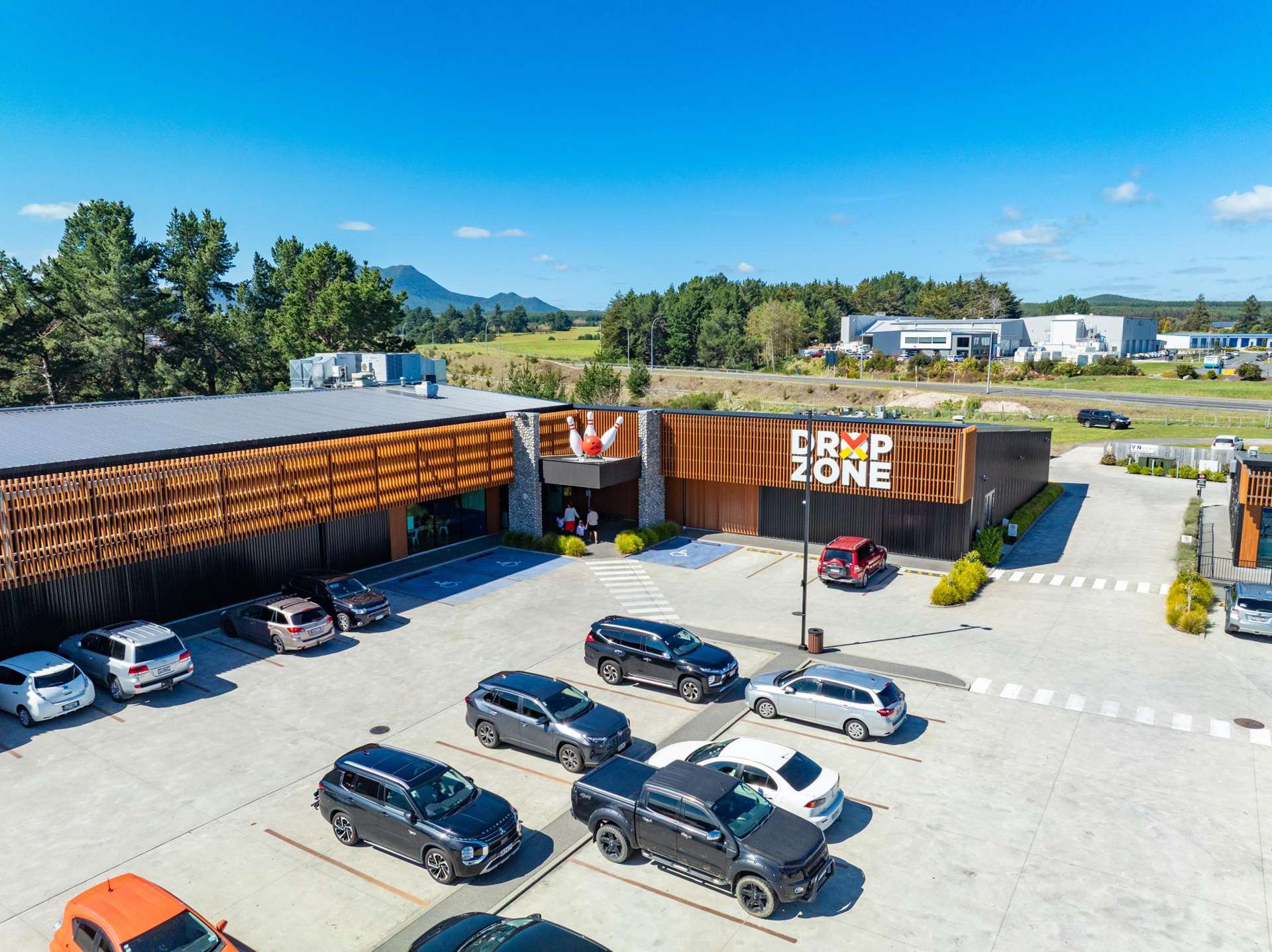 Unit 1/650 Lake Terrace Wharewaka_0