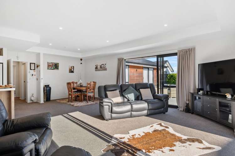 27 Anderton Crescent Mosgiel_6