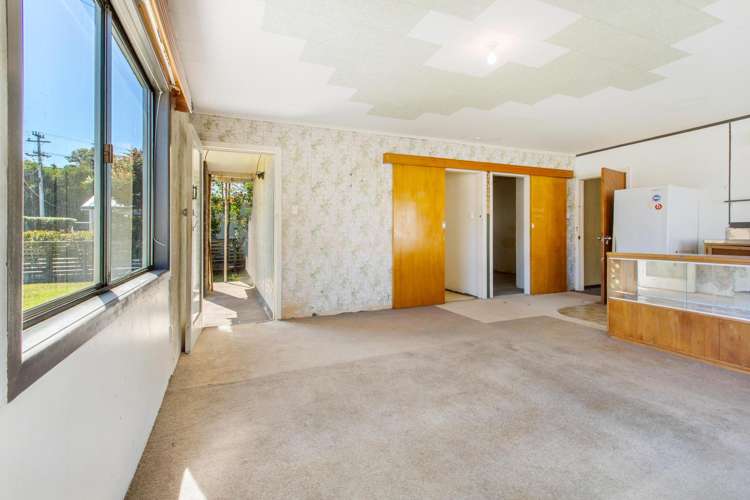 5 Blake Street Surfdale_23