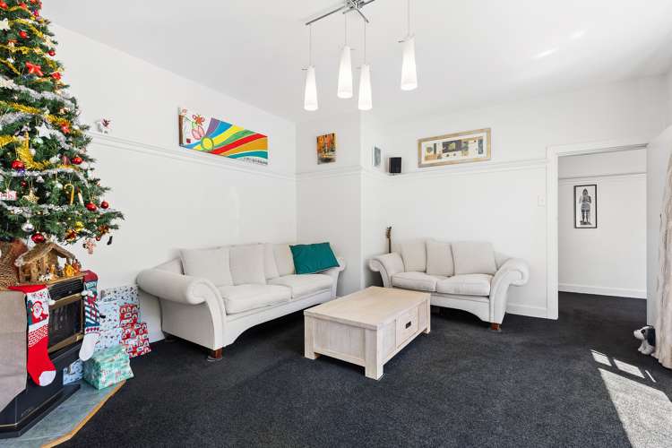 188 Gayhurst Road Dallington_21