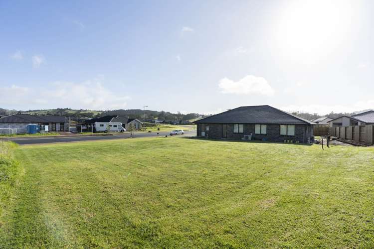 123 Wairau Drive & 20 Harrison Drive Tikipunga_15