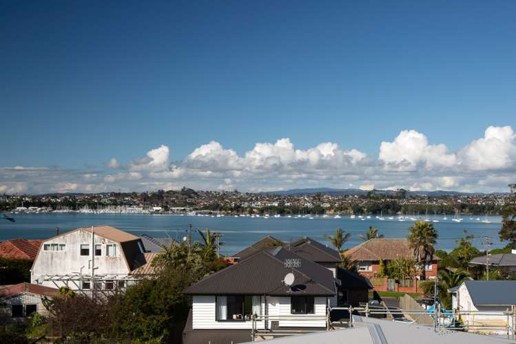 8b Lyndhurst Street Wai O Taiki Bay_12