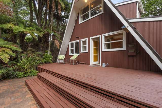 117 Woodlands Park Road Titirangi_1