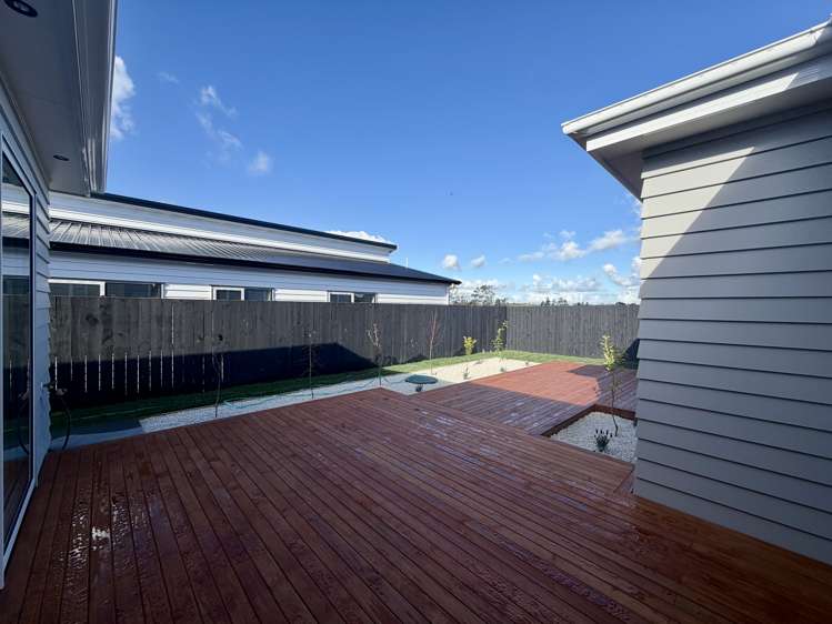 97 Parish Drive Milldale_24
