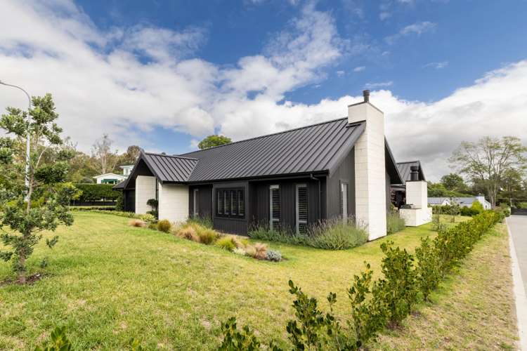 58 Breadalbane Avenue Havelock North_32
