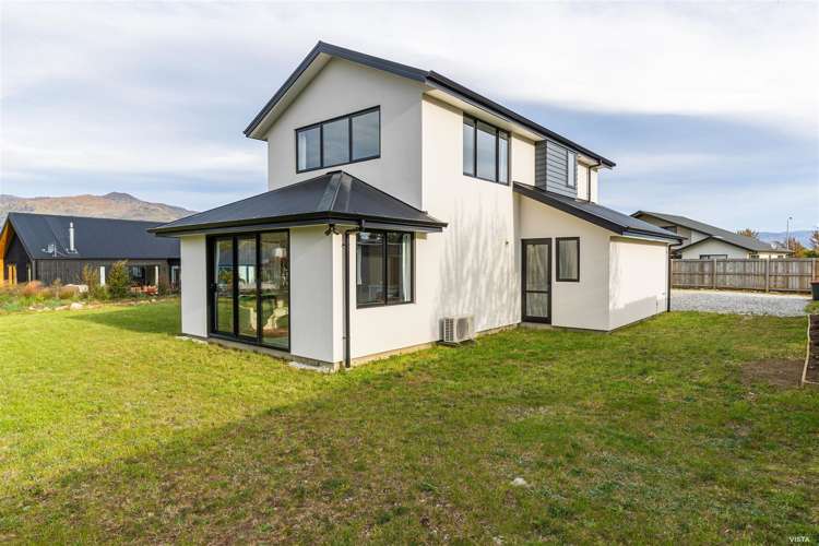 4 Hewson Crescent Lake Hawea_16