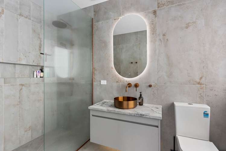 326 Flat Bush School Road Flat Bush_20