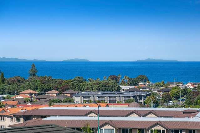 Stunning views and priced to sell $1,649,000!