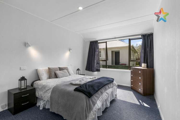 195 Waddington Drive Naenae_9