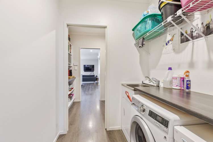 14 Iwinuku Crescent Wattle Downs_6