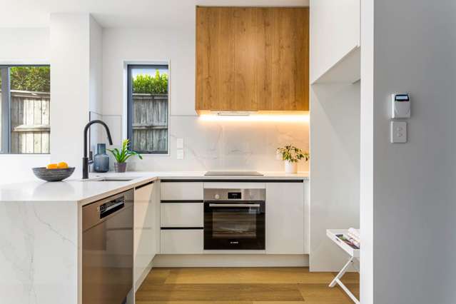 3/12 Fraser Road Narrow Neck_2