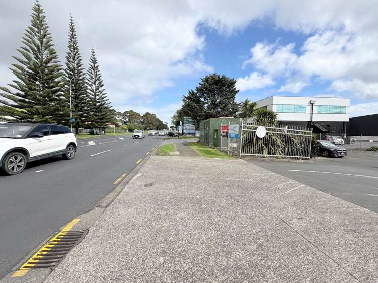 Unit B/88 Harris Road East Tamaki_12