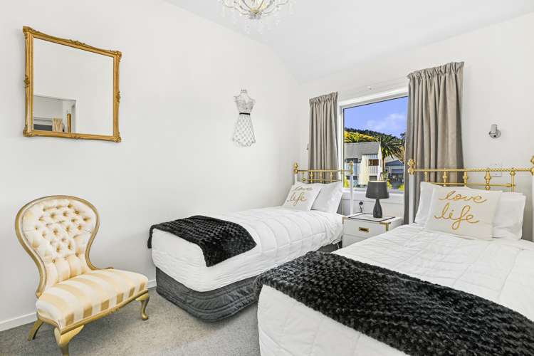 2f Church Street Akaroa_6