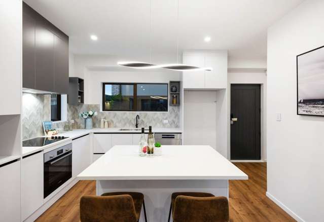 5/81 Vodanovich Road Te Atatu South_3
