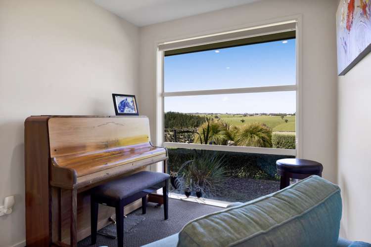 253 Lower Pitone Road Okato_27