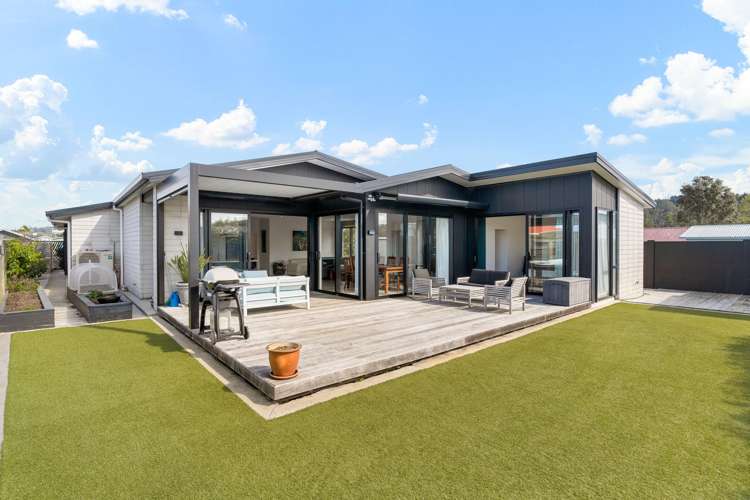 121 Charleston Avenue Whangamata_1