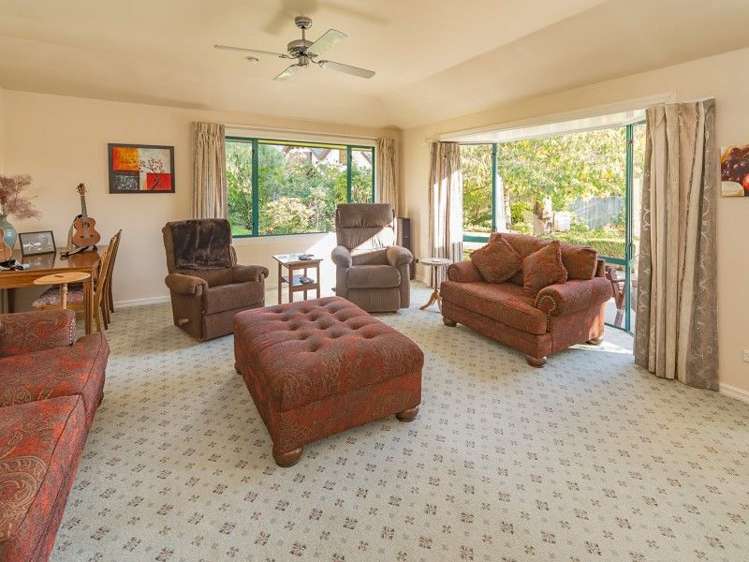 10 Ardilea Avenue Stoke_13