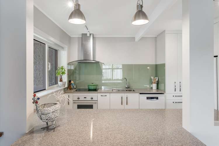 2/13A Wilbur Place_0