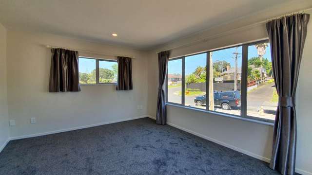 246 Queens Road Panmure_2