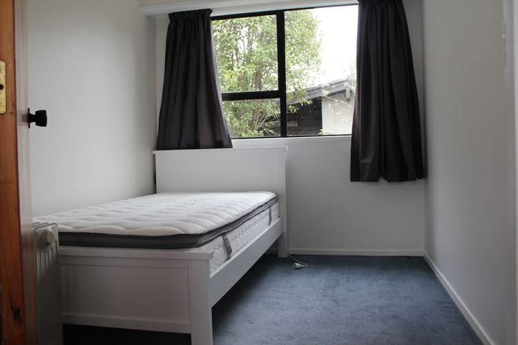 34 Mannering Place Hillcrest_12