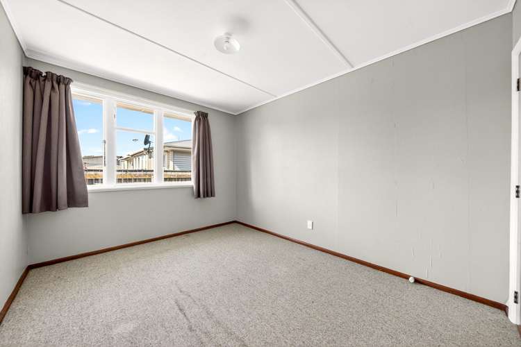 16c South Belt Masterton_10