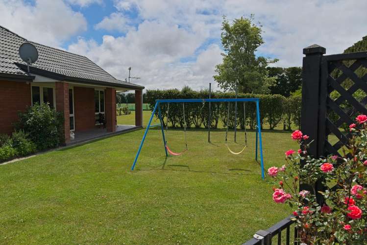 244 Greenpark Road Lincoln_14