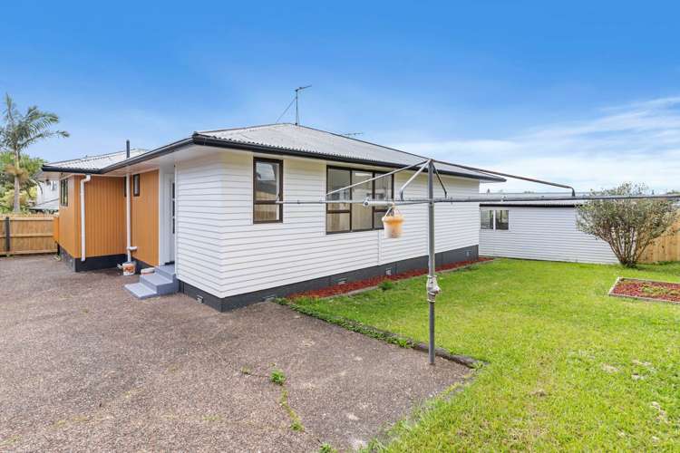 24a Roberts Road Te Atatu South_14