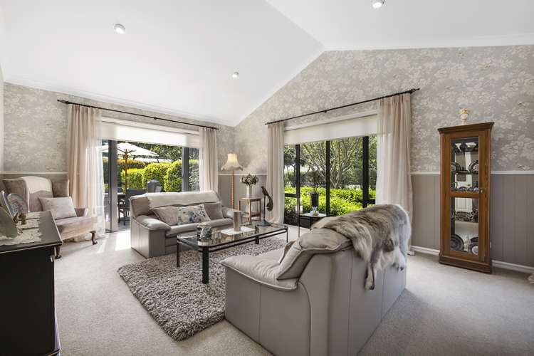 196 Athlone Drive Cambridge_8