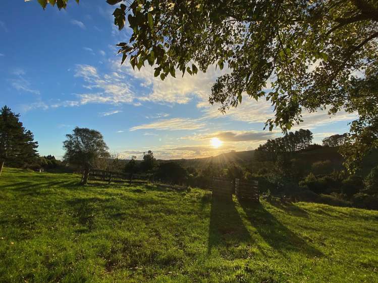 486 Pinnacle Hill Road Bombay_21