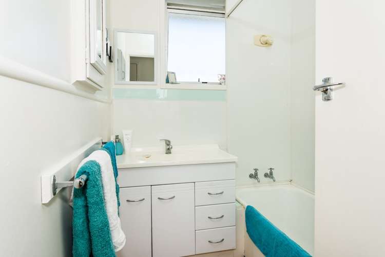 1/18 Tamahere Drive Glenfield_18