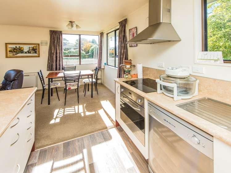 6 Oaklea Avenue Marton_13