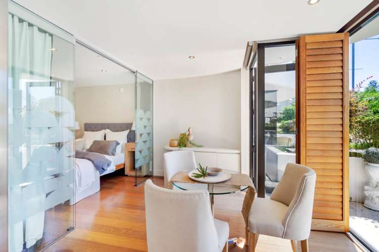 2/45 Tamaki Drive Mission Bay_24