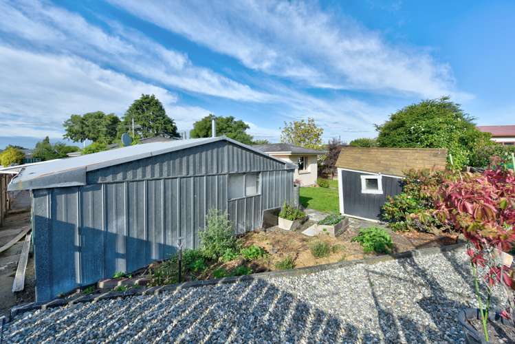 2 Weka Street Gore Surrounds_17