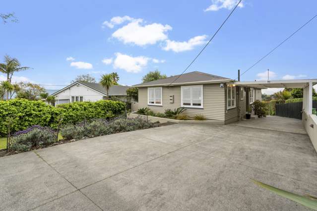 7 Highland Avenue Titirangi_3