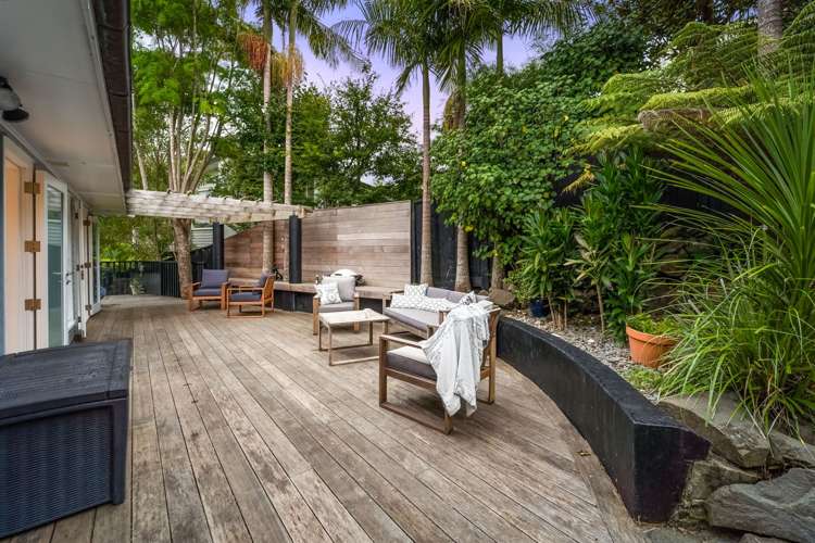 1 Heathcote Road Castor Bay_9