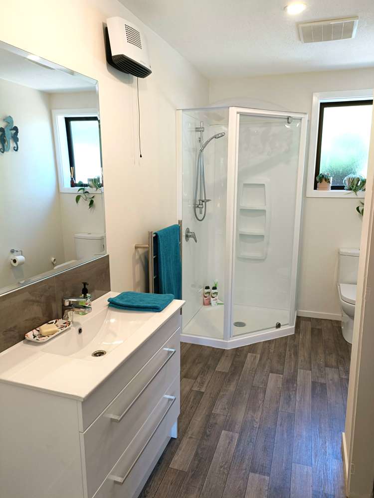 40a Queenspark Drive Parklands_11